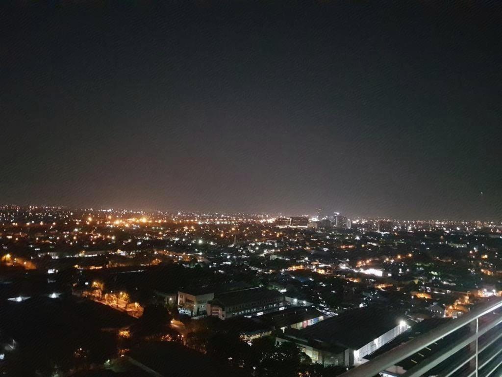 My Tower Hotel Surabaya Eksteriør bilde